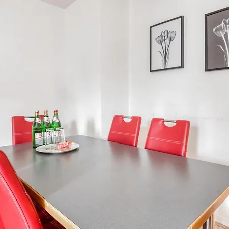 شقة Gutmensch 4 Schlafzimmer *