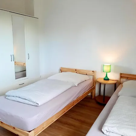 Gutmensch 4 Schlafzimmer Apartment Oberhausen (North Rhine-Westphalia)