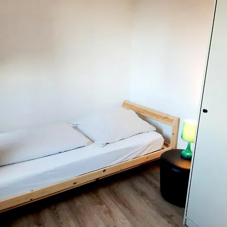 Διαμέρισμα Gutmensch 4 Schlafzimmer *