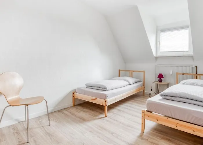 Gutmensch 4 Schlafzimmer شقة