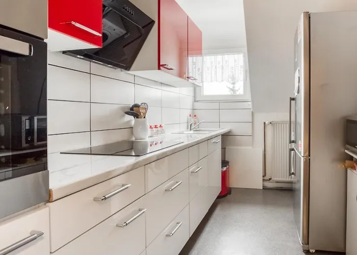 Lejlighed Gutmensch 4 Schlafzimmer *